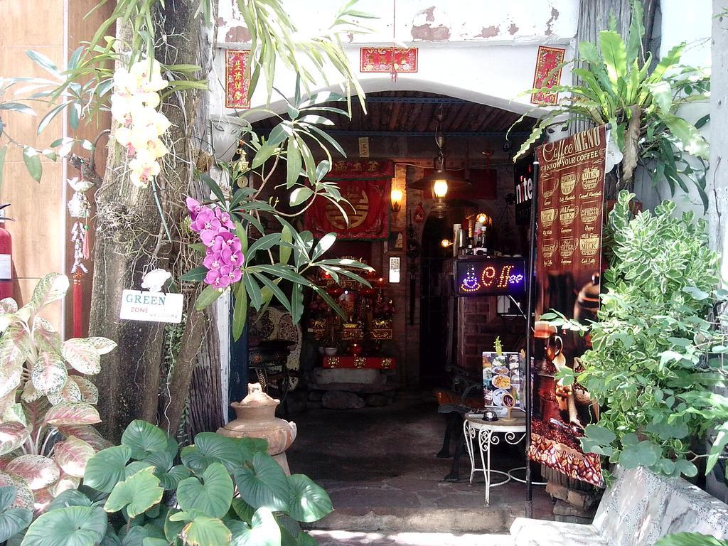 Hotel Cafe De Baan Raow Bangkok Zewnętrze zdjęcie