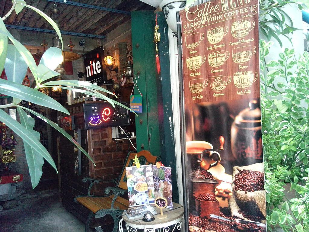 Hotel Cafe De Baan Raow Bangkok Zewnętrze zdjęcie