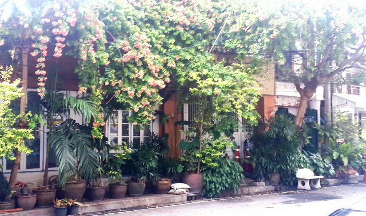 Hotel Cafe De Baan Raow Bangkok Zewnętrze zdjęcie